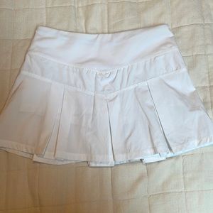 Girls White Pleated Tennis Skirt